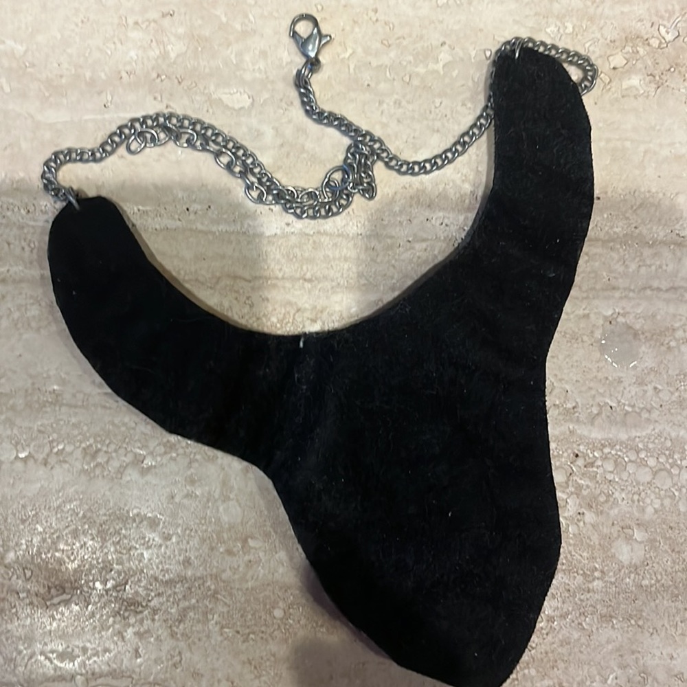 Necklace - Picture 3 of 7